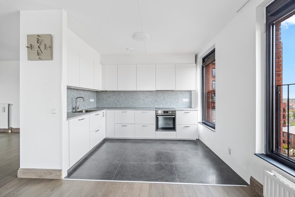 Medium property photo - Simon Carmiggelthof 176, 2492 JN Den Haag